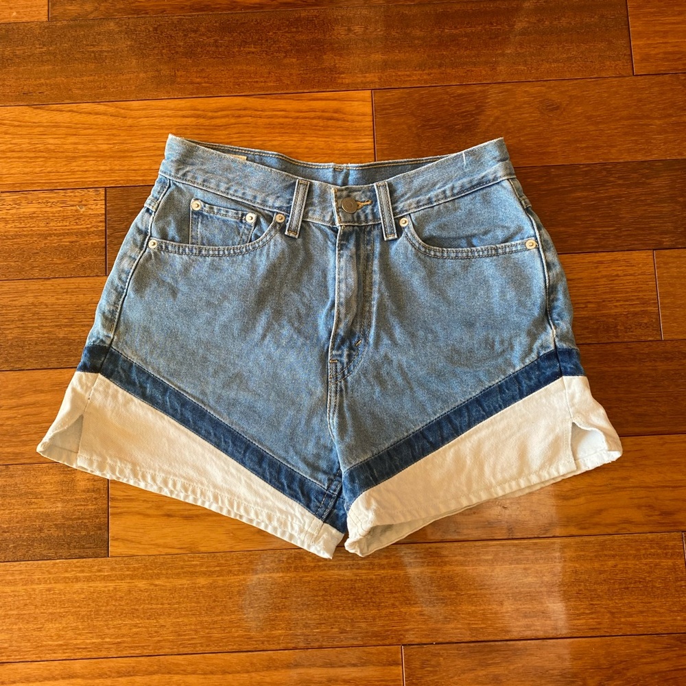 Levi's Blue Jean Shorts High-Waisted Relaxed Fit